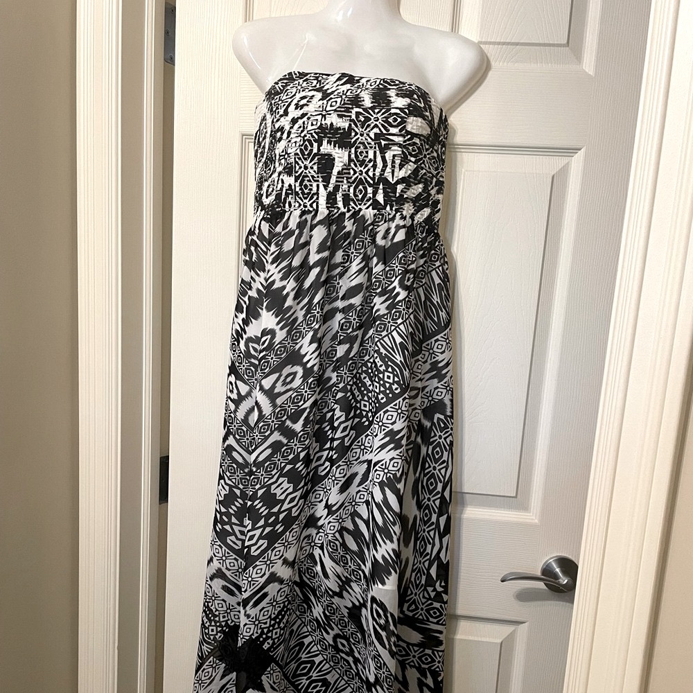 Strapless buffalo maxi dress